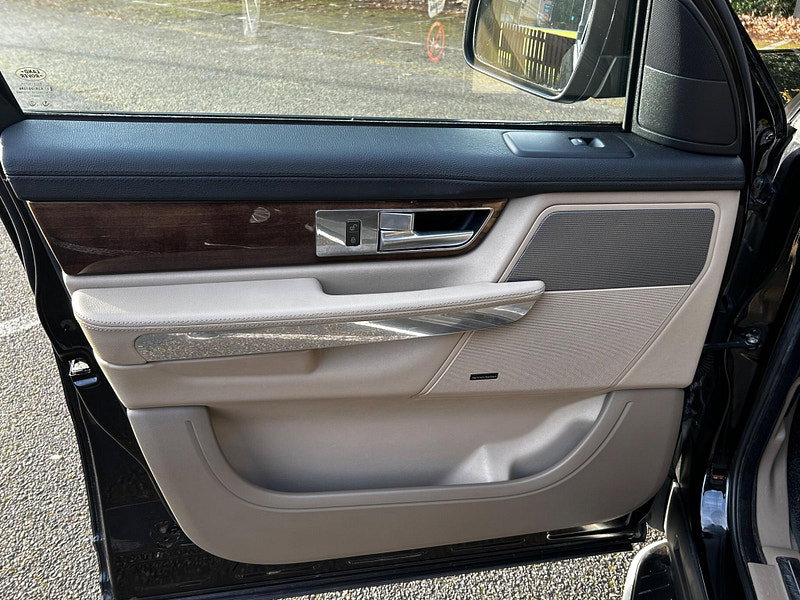 Land Rover Range Rover Sport 3.0 TD V6 HSE CommandShift 4WD Euro 4 5dr 5dr Automatic 2026