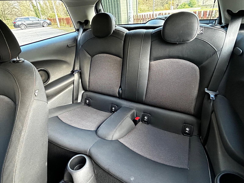 MINI Hatch 1.2 One Euro 6 (s/s) 3dr 3dr Manual 2026