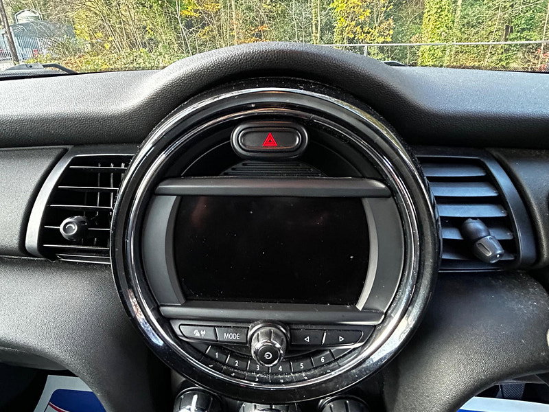 MINI Hatch 1.2 One Euro 6 (s/s) 3dr 3dr Manual 2026