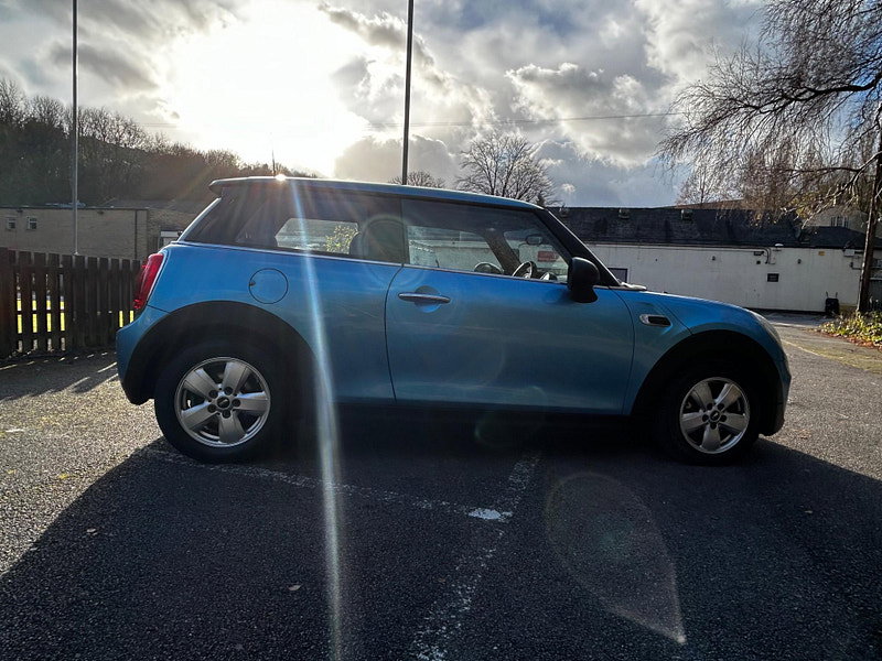 MINI Hatch 1.2 One Euro 6 (s/s) 3dr 3dr Manual 2026