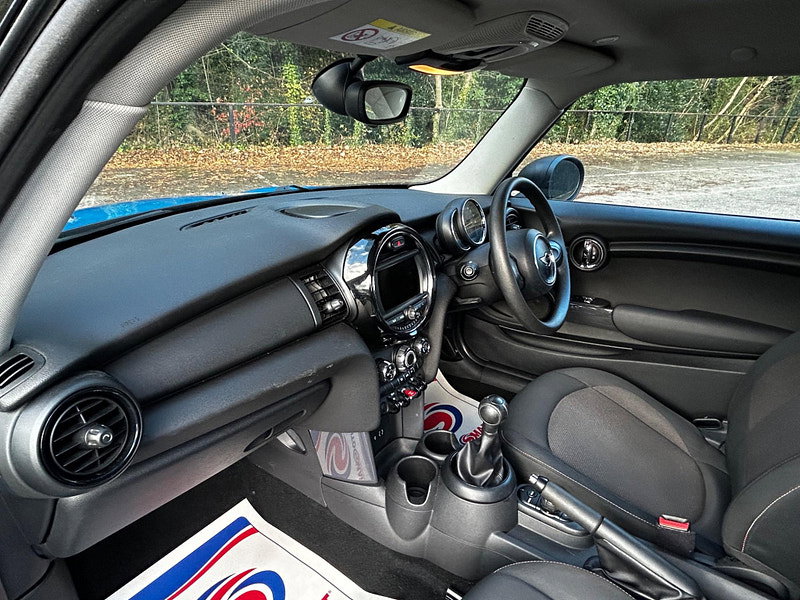 MINI Hatch 1.2 One Euro 6 (s/s) 3dr 3dr Manual 2026