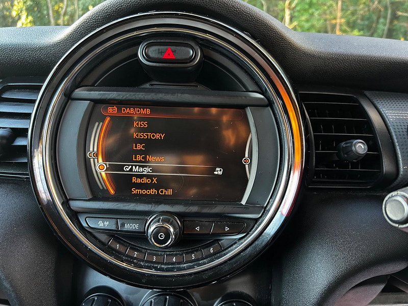 MINI Hatch 1.5 Cooper Euro 6 (s/s) 3dr 3dr Manual 2026