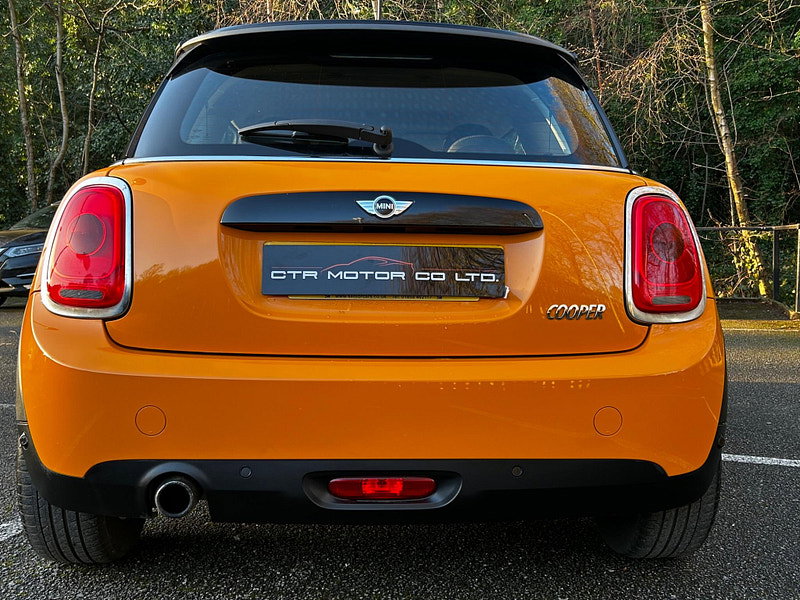 MINI Hatch 1.5 Cooper Euro 6 (s/s) 3dr 3dr Manual 2026