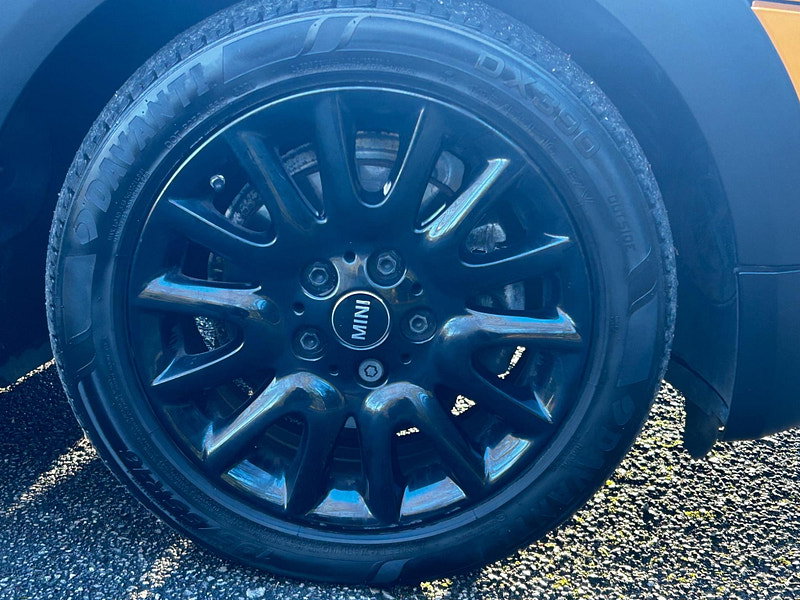 MINI Hatch 1.5 Cooper Euro 6 (s/s) 3dr 3dr Manual 2026