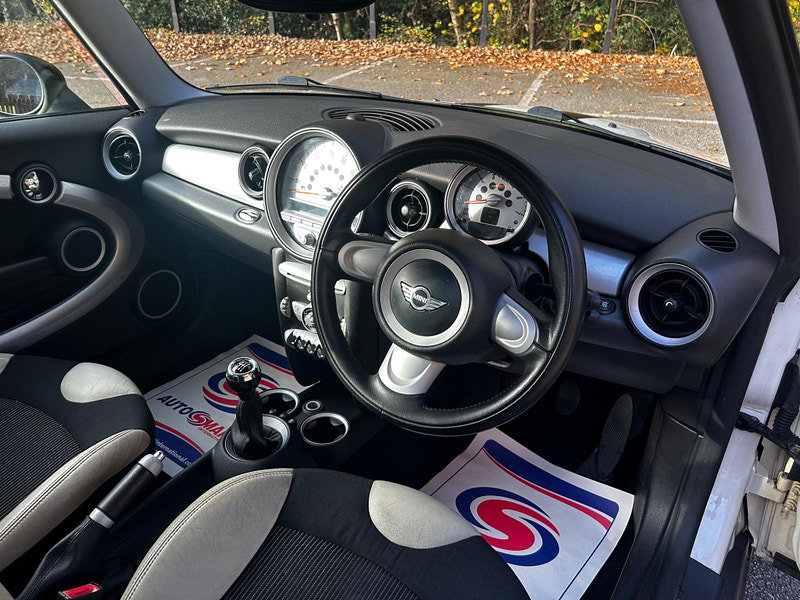 MINI Hatch 1.6 Cooper D Euro 4 3dr 3dr Manual 2026