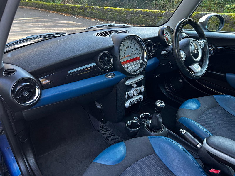 MINI Hatch 1.6 Cooper Euro 4 3dr 3dr Manual 2026