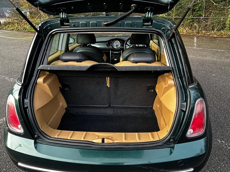 MINI Hatch 1.6 Cooper Euro 4 3dr 3dr Manual 2026