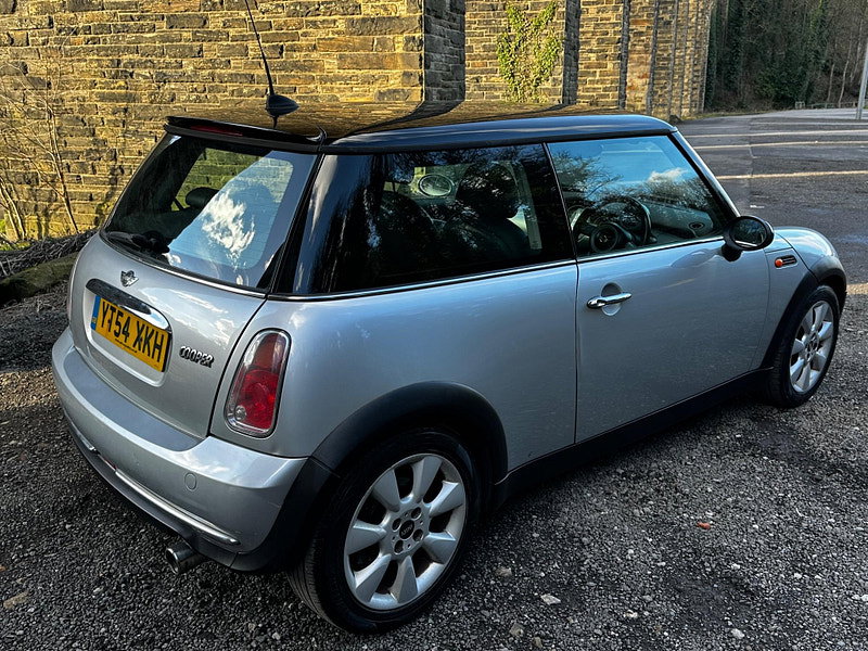 MINI Hatch 1.6 Cooper Euro 4 3dr 3dr Manual 2026