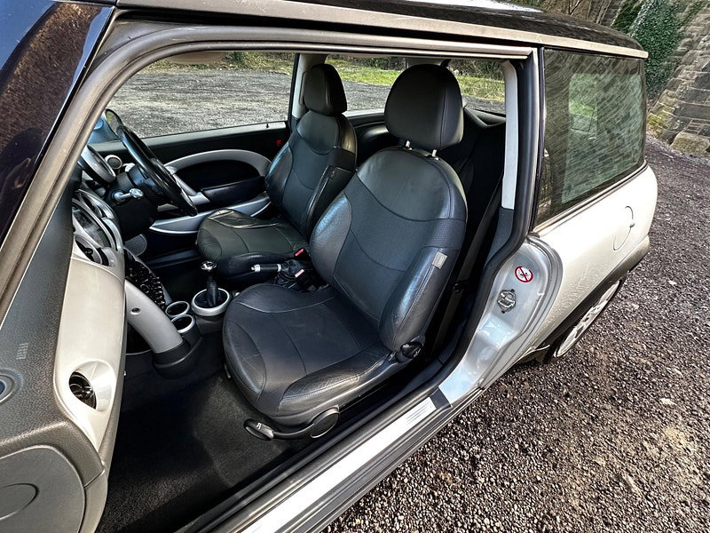 MINI Hatch 1.6 Cooper Euro 4 3dr 3dr Manual 2026