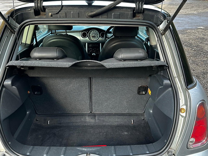MINI Hatch 1.6 Cooper Euro 4 3dr 3dr Manual 2026