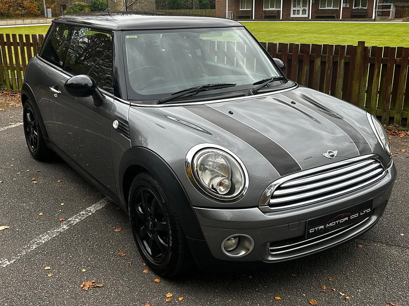 MINI Hatch 1.6 Cooper Graphite Euro 4 3dr 3dr Manual 2026