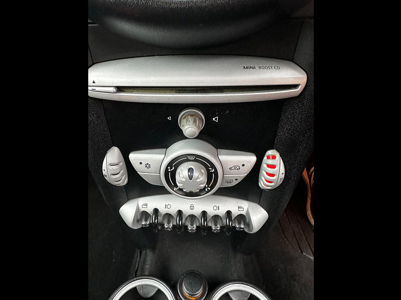 MINI Hatch 1.6 Cooper Graphite Euro 4 3dr 3dr Manual 2026