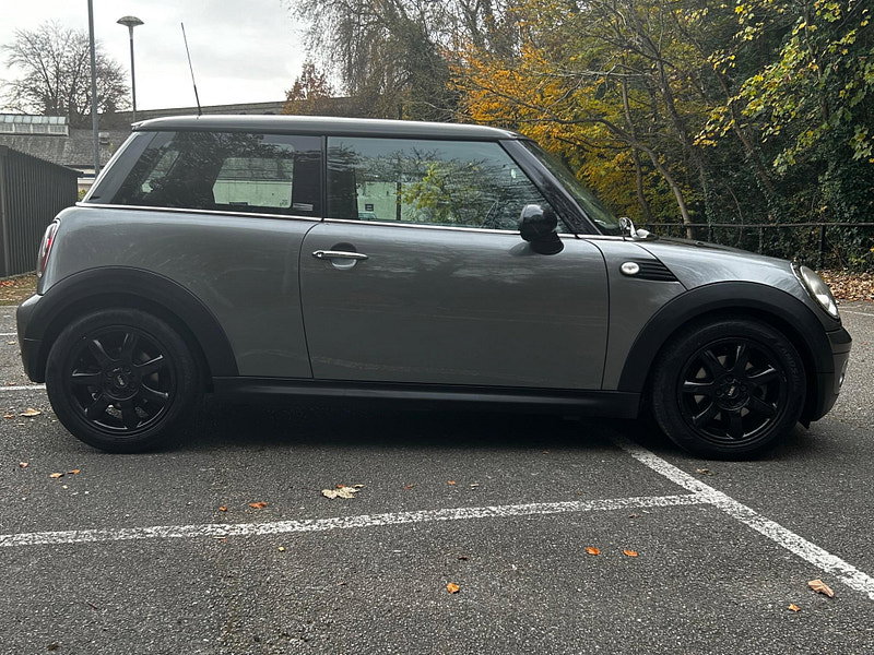 MINI Hatch 1.6 Cooper Graphite Euro 4 3dr 3dr Manual 2026