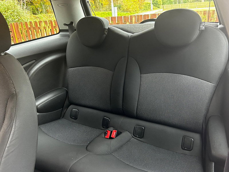 MINI Hatch 1.6 Cooper Graphite Euro 4 3dr 3dr Manual 2026