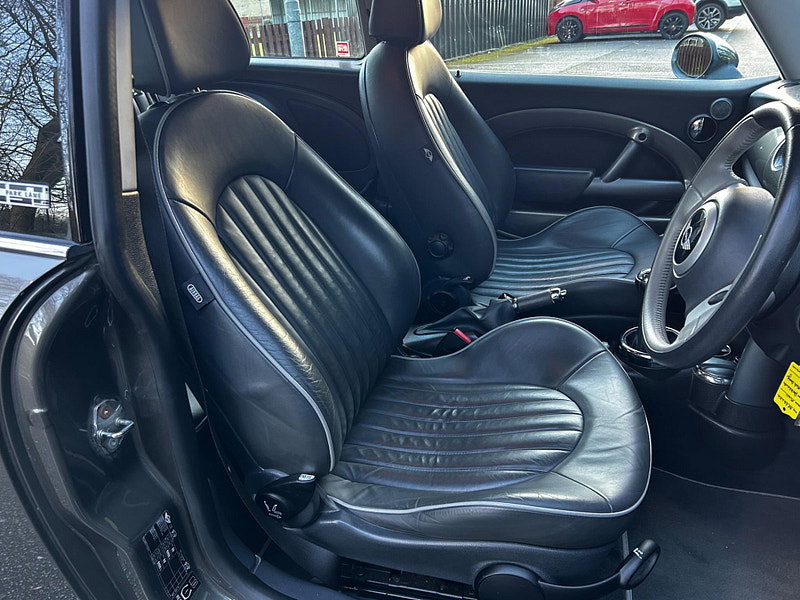 MINI Hatch 1.6 Cooper Park Lane Euro 4 3dr 3dr Manual 2026