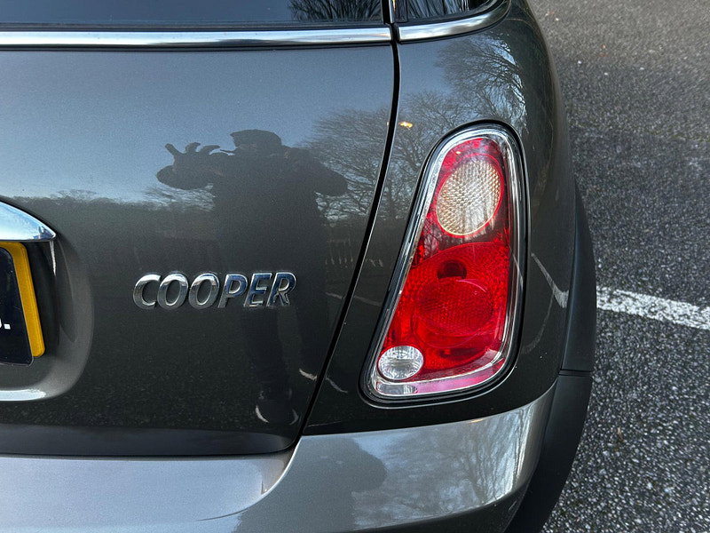 MINI Hatch 1.6 Cooper Park Lane Euro 4 3dr 3dr Manual 2026