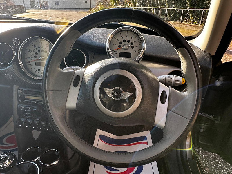 MINI Hatch 1.6 Cooper Park Lane Euro 4 3dr 3dr Manual 2026