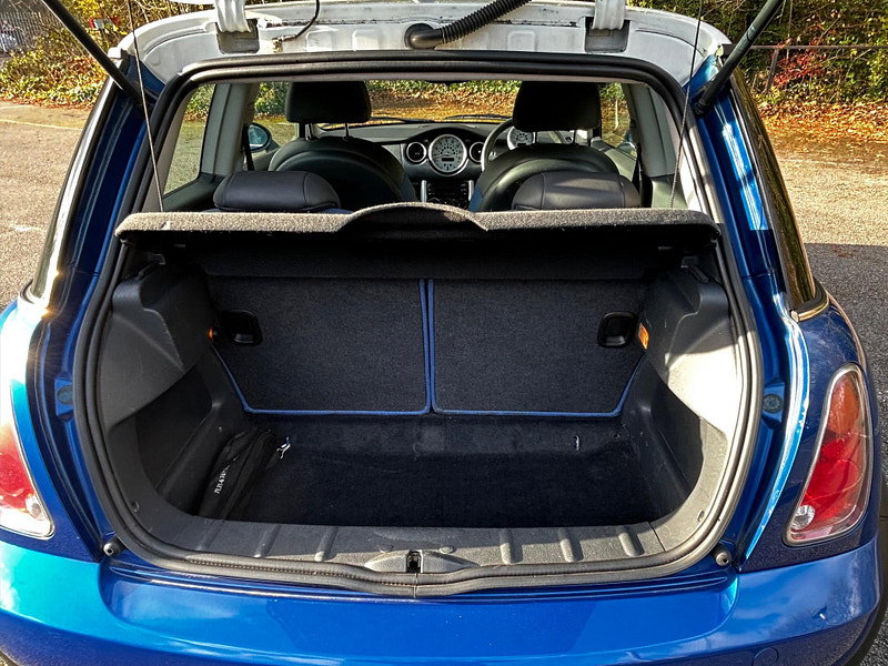 MINI Hatch 1.6 Cooper S Euro 4 3dr 3dr Manual 2026