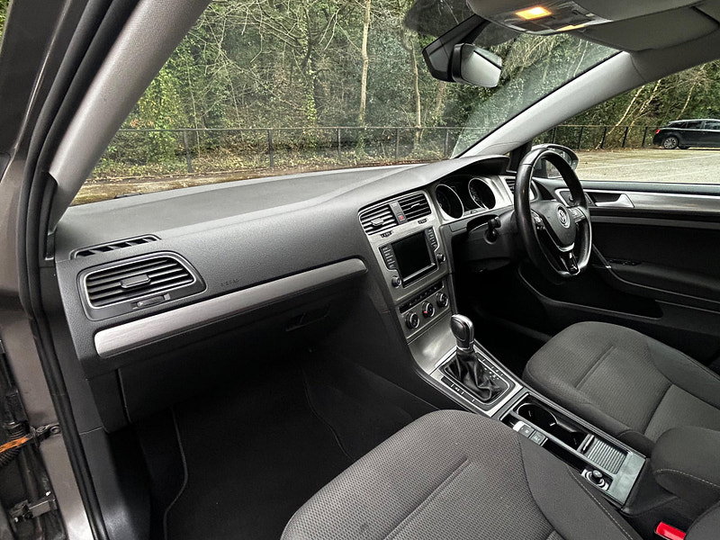 Volkswagen Golf 1.0 TSI Match Edition BlueMotion DSG Euro 6 (s/s) 5dr 5dr Automatic 2026
