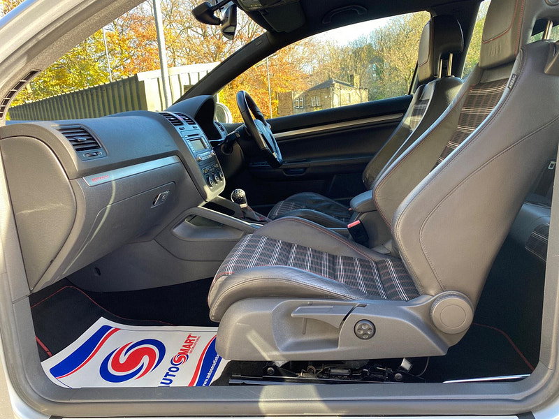 Volkswagen Golf 2.0 TFSI GTI Edition 30 DSG 3dr 3dr Automatic 2026
