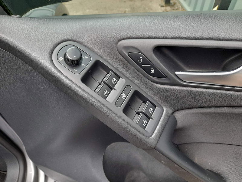 Volkswagen Golf 1.6 TDI BlueMotion Tech Match Euro 5 (s/s) 5dr 5dr Manual 2025