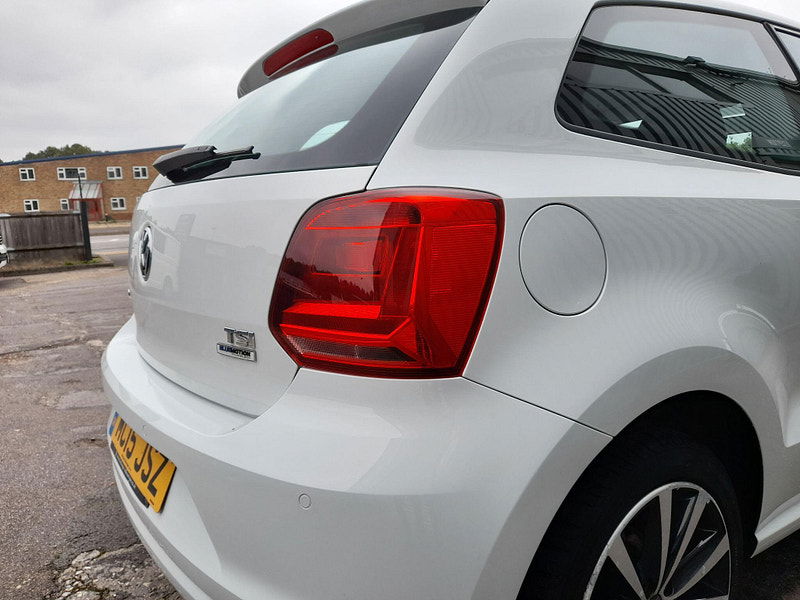 Volkswagen Polo 1.2 TSI BlueMotion Tech SE Euro 6 (s/s) 3dr 3dr Manual 2025