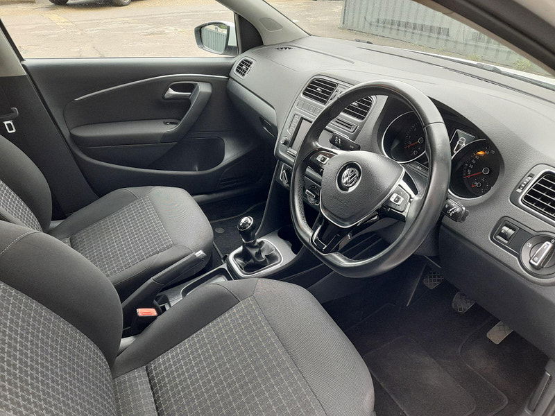 Volkswagen Polo 1.2 TSI BlueMotion Tech SE Euro 6 (s/s) 5dr 5dr Manual 2025
