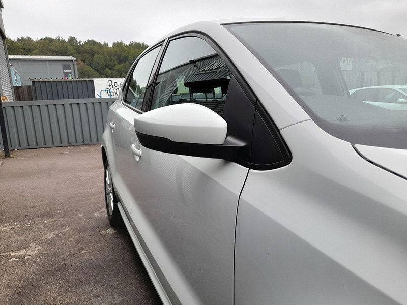 Volkswagen Polo 1.2 TSI BlueMotion Tech SE Euro 6 (s/s) 5dr 5dr Manual 2025