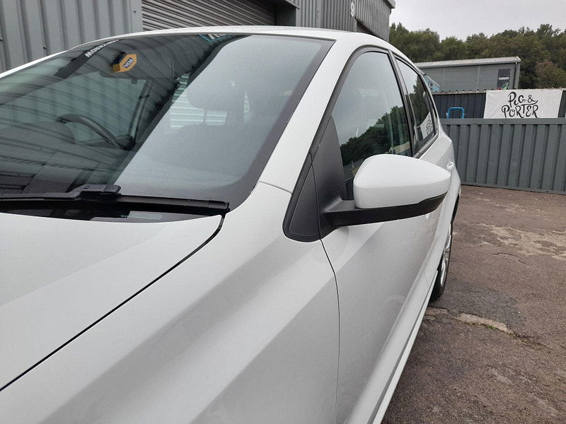 Volkswagen Polo 1.2 TSI BlueMotion Tech SE Euro 6 (s/s) 5dr 5dr Manual 2025