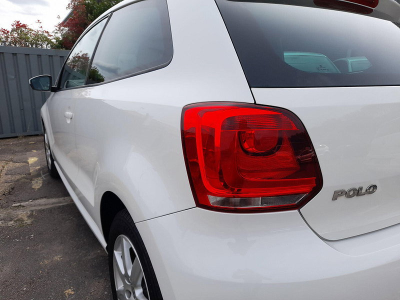 VOLKSWAGEN POLO 1.4 MATCH EURO 5 3DR 6,650 2013 53,300 WHITE 1.39L MANUAL PETROL... image 14