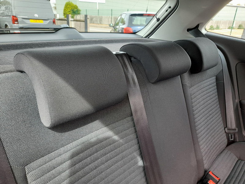 VOLKSWAGEN POLO 1.4 MATCH EURO 5 3DR 6,650 2013 53,300 WHITE 1.39L MANUAL PETROL... image 32