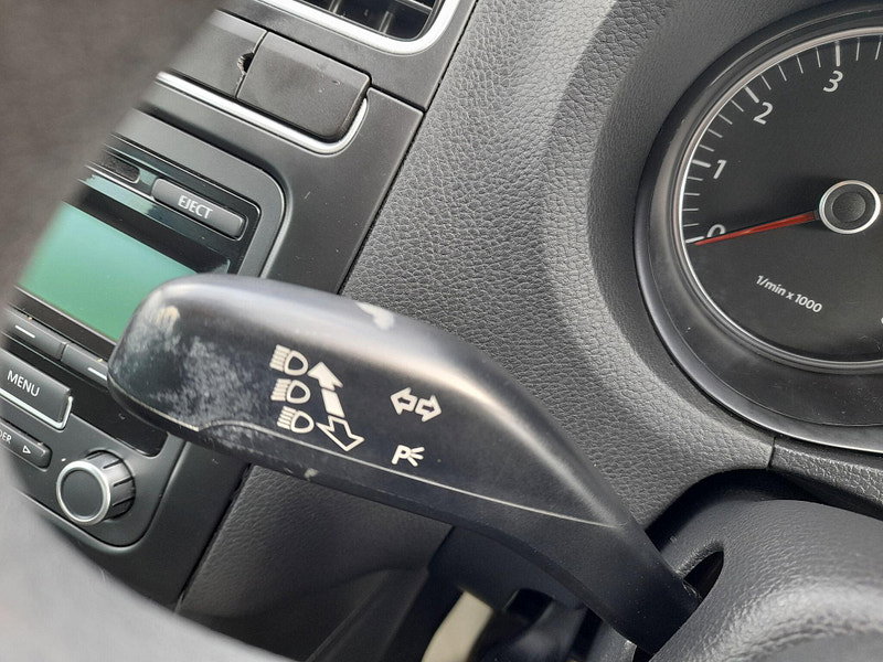 VOLKSWAGEN POLO 1.4 MATCH EURO 5 5DR 5,300 2011 74,260 WHITE 1.39L MANUAL PETROL... image 24