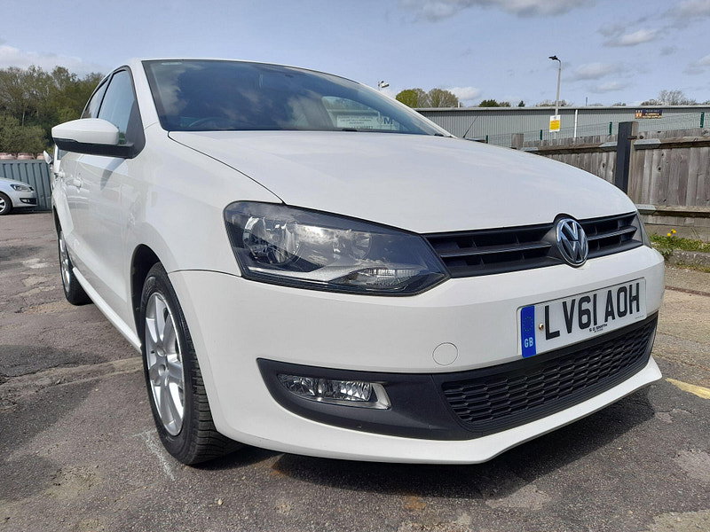 VOLKSWAGEN POLO 1.4 MATCH EURO 5 5DR 5,300 2011 74,260 WHITE 1.39L MANUAL PETROL... image 7