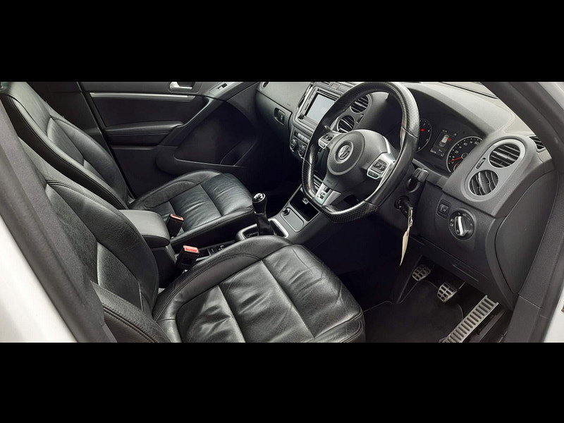 Volkswagen Tiguan 2.0 TDI BlueMotion Tech R-Line Edition 4WD Euro 6 (s/s) 5dr 5dr Manual 2026