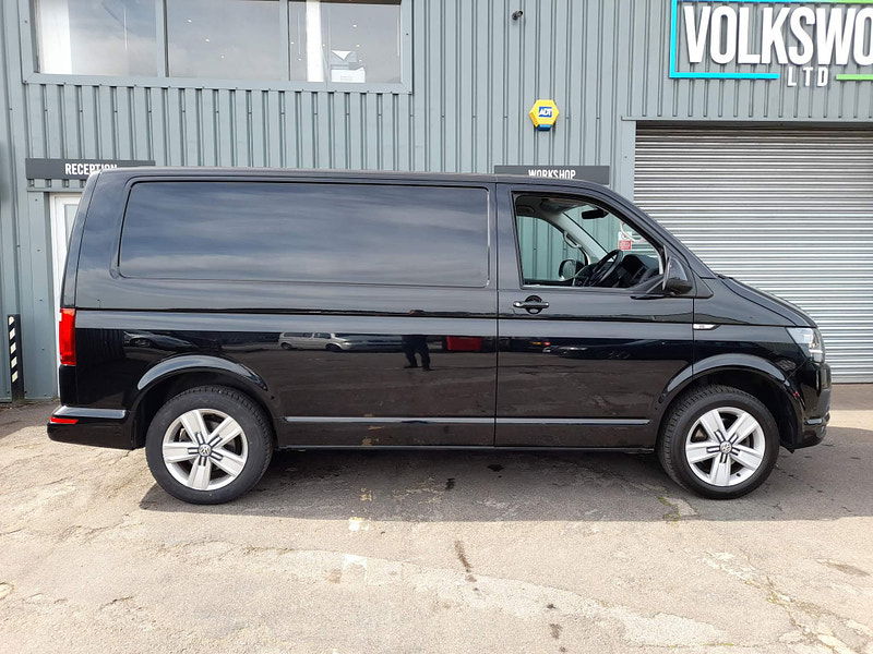 Volkswagen Transporter 2.0 TDI T32 Highline FWD SWB Euro 6 (s/s) 5dr 5dr Manual 2025