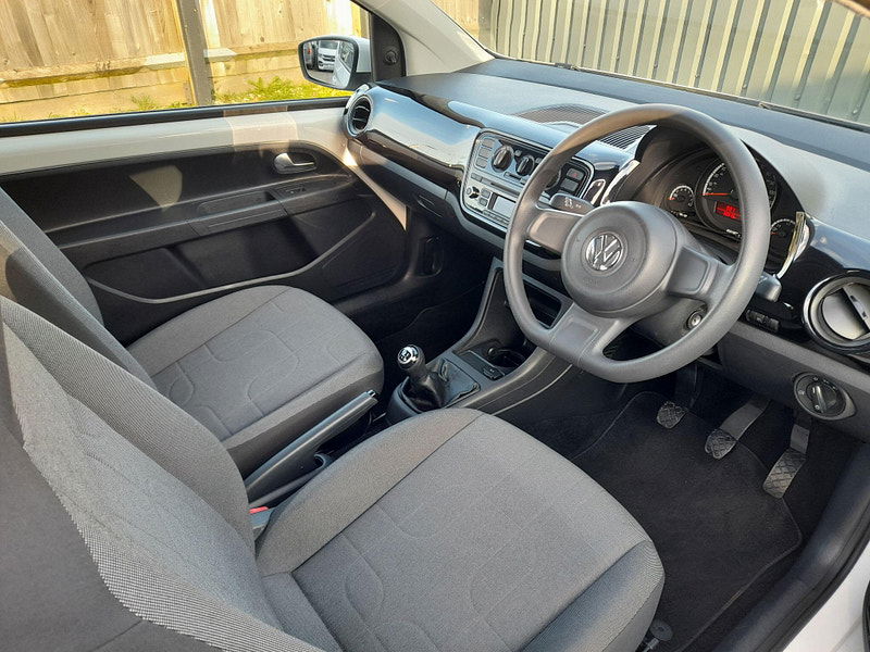 Volkswagen up! 1.0 Move up! Euro 5 3dr 3dr Manual 2026
