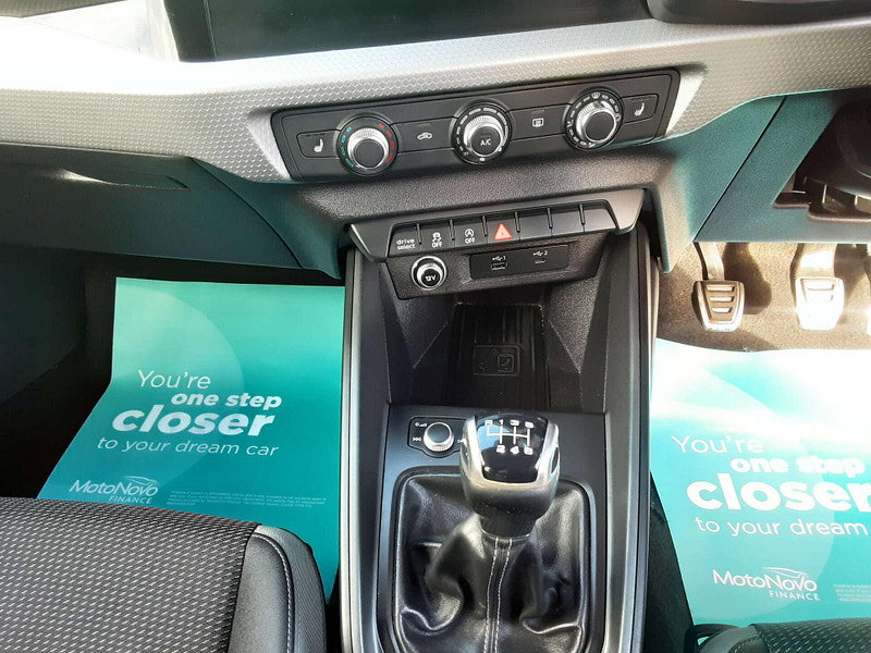 Audi A1 1.0 A1 Sportback 30 TFSI S Line 5dr 5dr Manual 2026