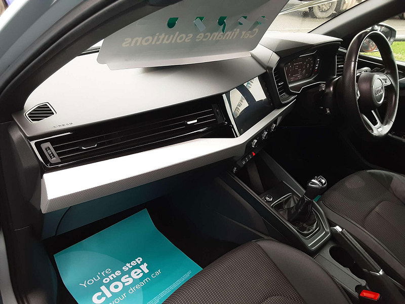 Audi A1 1.0 A1 Sportback 30 TFSI S Line 5dr 5dr Manual 2026