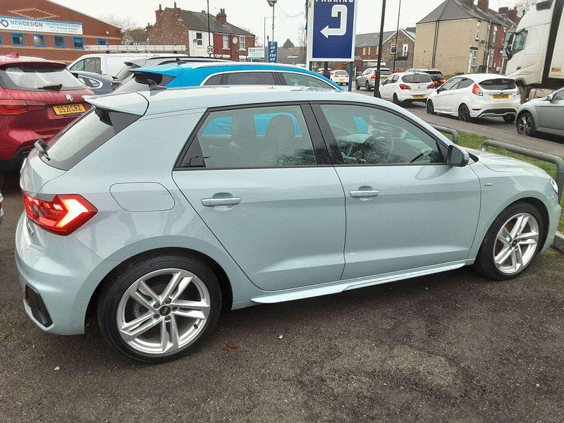 Audi A1 1.0 A1 Sportback 30 TFSI S Line 5dr 5dr Manual 2026