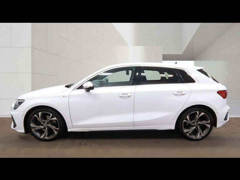 Audi A3 1.0 A3 Sportback 30 TFSI S Line 5dr 5dr Manual 2026