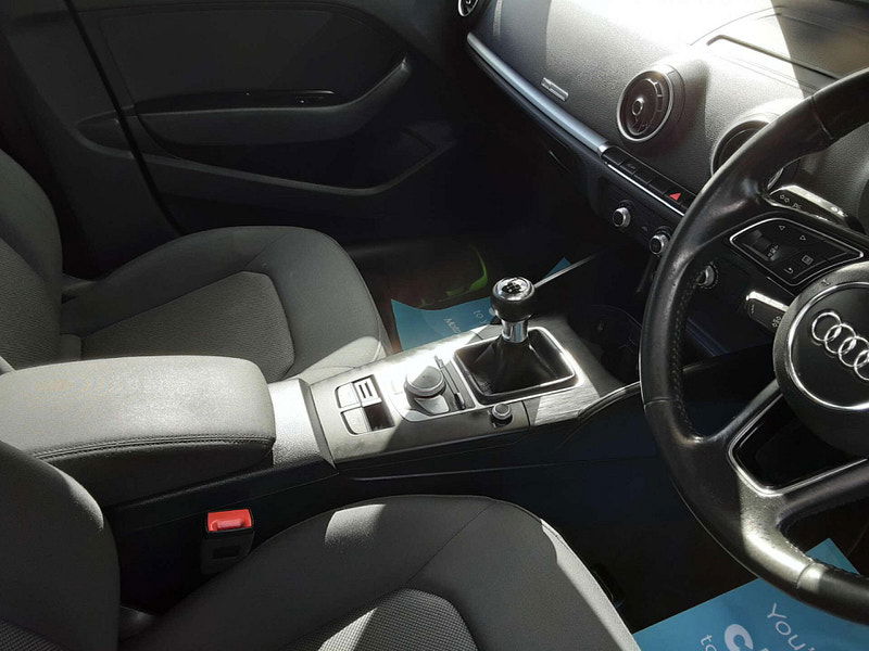 Audi A3 1.0 A3 Sportback 30 TFSI SE Technik 5dr 5dr Manual 2025