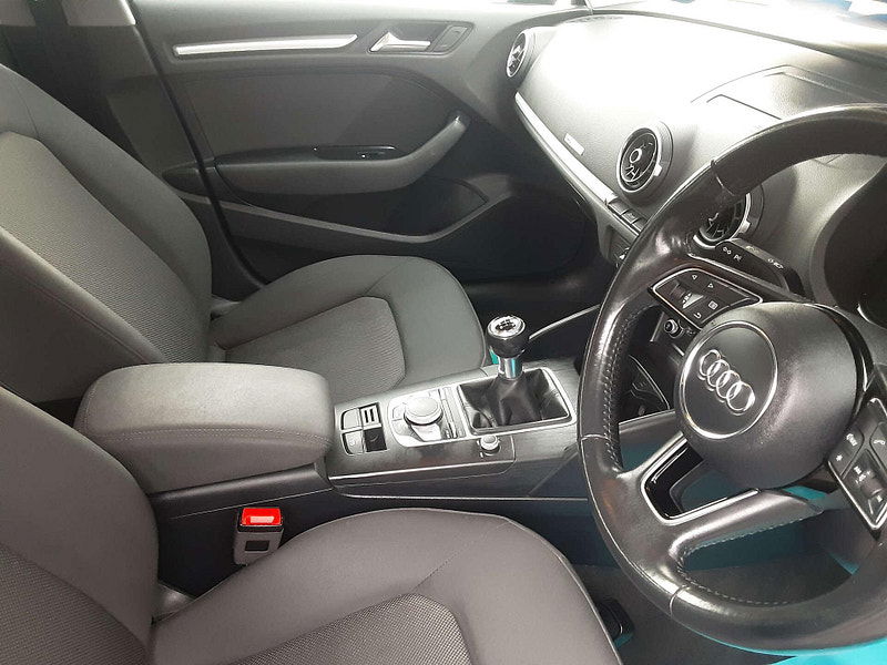 Audi A3 1.0 A3 Sportback TFSI SE 5dr 5dr Manual 2026