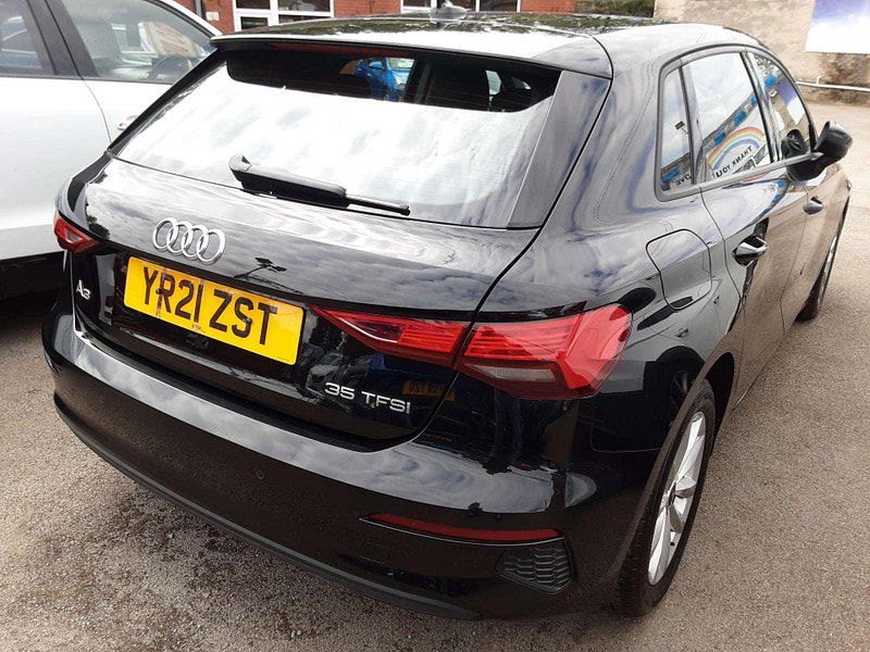 Audi A3 1.5 A3 Sportback 35 TFSI Technik 5dr 5dr Manual 2025