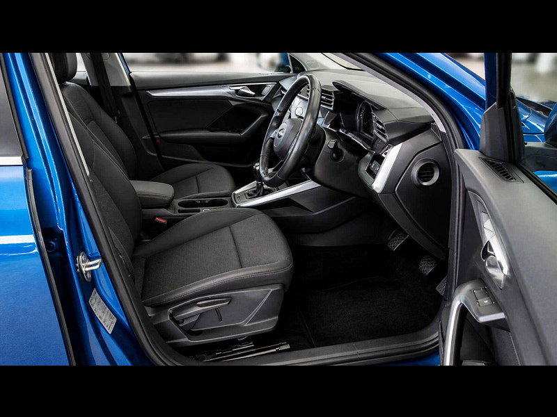 Audi A3 2.0 A3 Sportback 30 TDI Technik 5dr 5dr Manual 2026
