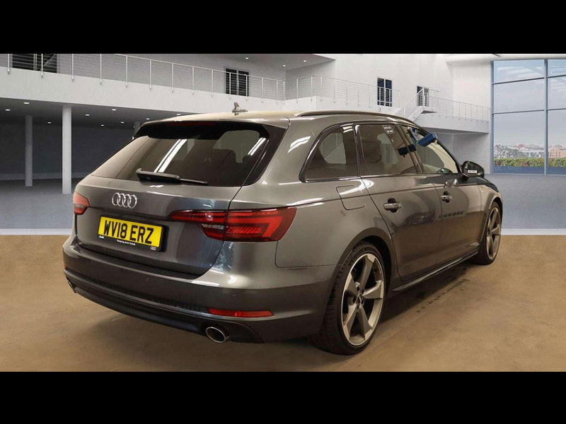 Audi A4 2.0 A4 Black Edition TFSI Semi-Auto 5dr 5dr Automatic 2025