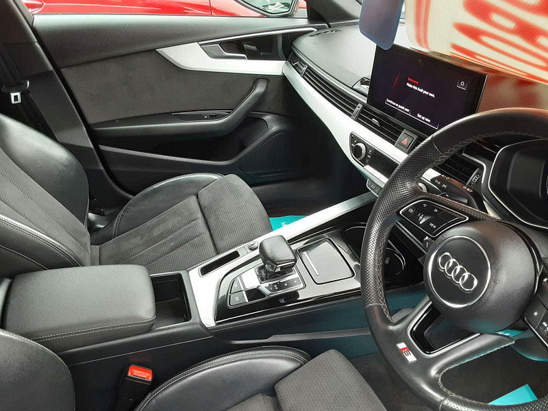 Audi A4 2.0 A4 S Line 30 TDI Semi-Auto 5dr 5dr Automatic 2025