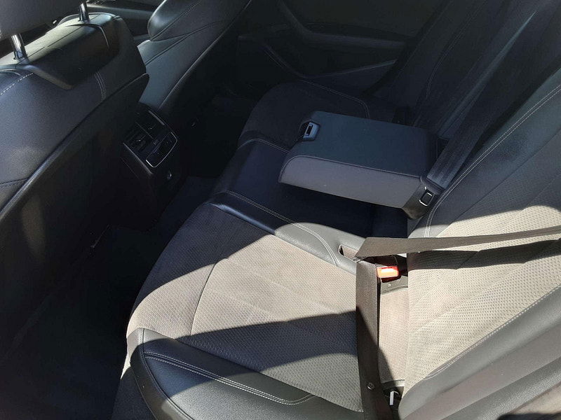 Audi A4 2.0 A4 S Line 35 TDI MHEV Semi-Auto 4dr 4dr Automatic 2025