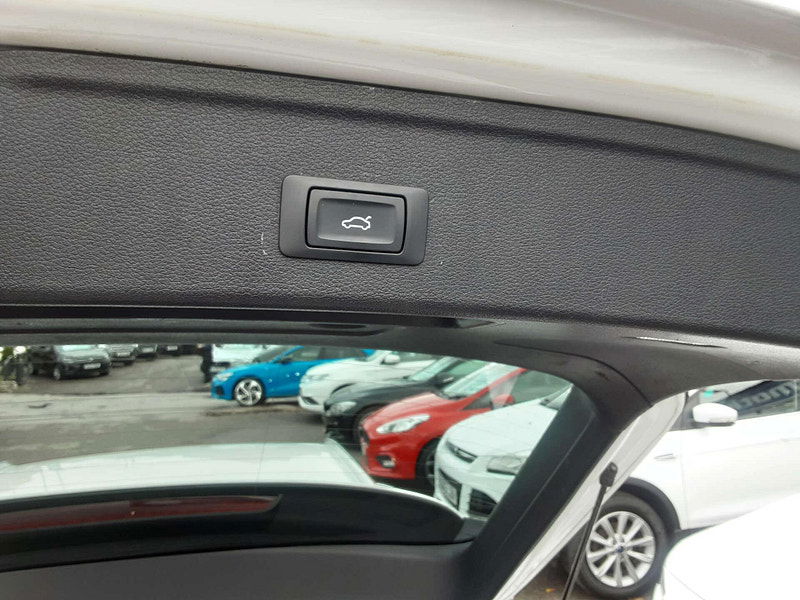 Audi A4 2.0 A4 S Line 35 TDI Semi-Auto 5dr 5dr Automatic 2025