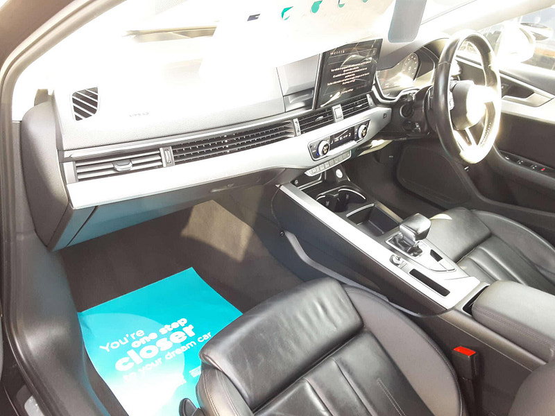 Audi A4 2.0 A4 Sport Edition 35 TFSI MHEV Semi-Auto 4dr 4dr Automatic 2026