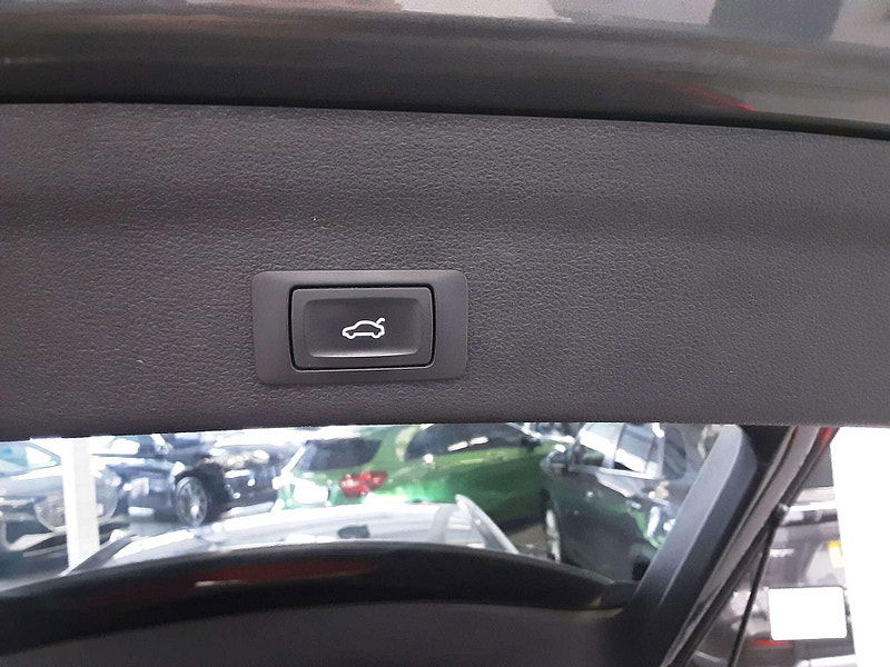 Audi A6 2.0 A6 Black Edition 40 TDI Semi-Auto 5dr 5dr Automatic 2026